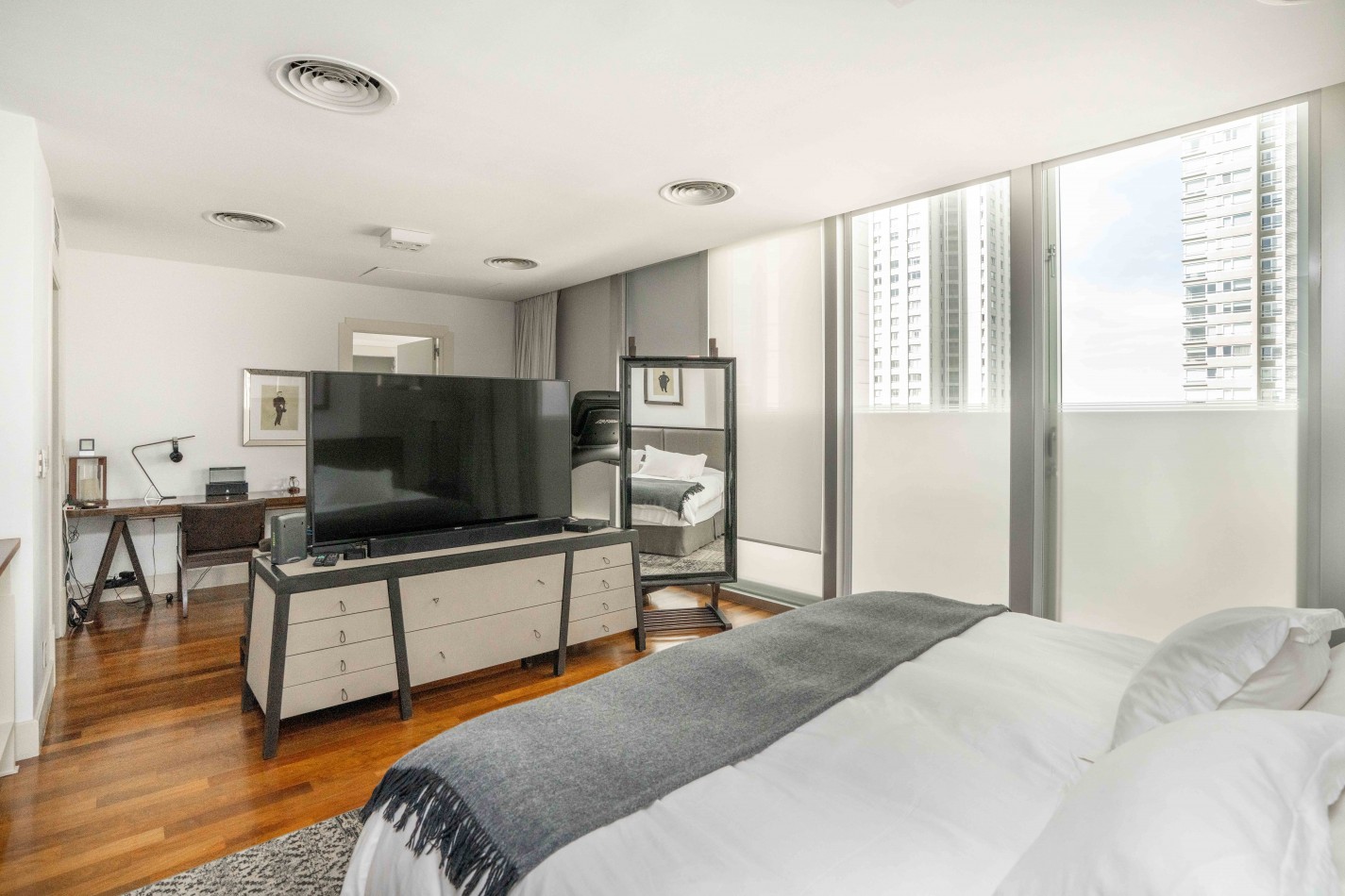 Triplex en Venta en Los Molinos Disctrict Building Faena Exclusivo y unico con quincho vidriado y parrilla privada