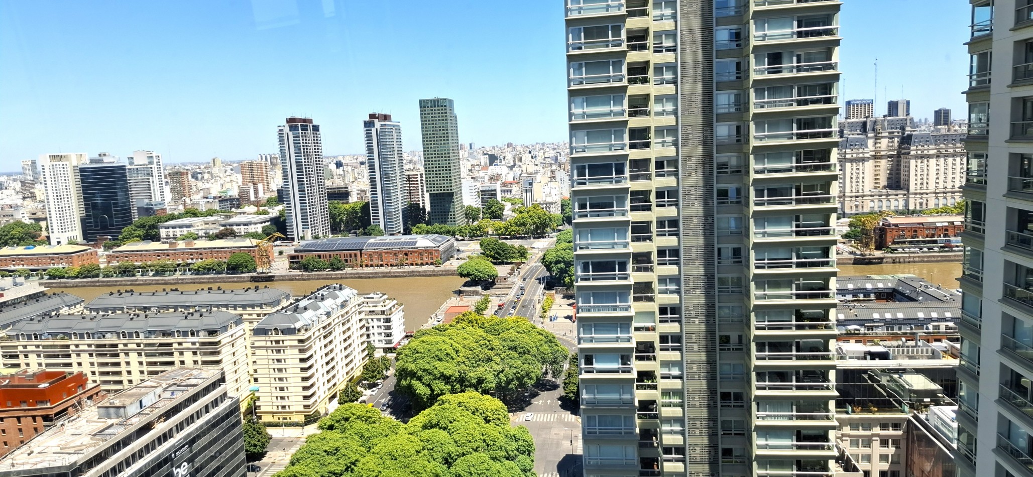 Departamento en venta 2 ambientes en Puerto Madero Torres Le Parc Piso alto Lindisimo