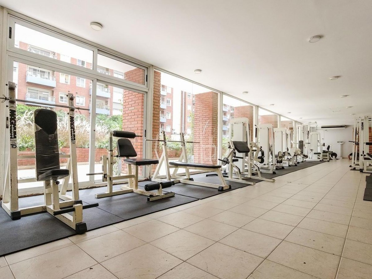 Departamento en alquiler 2 ambientes 1 dormitorio sin muebles ubicado en el complejo Terrazas de Puerto Madero