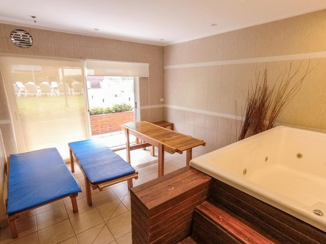 Departamento en alquiler 2 ambientes 1 dormitorio sin muebles ubicado en el complejo Terrazas de Puerto Madero